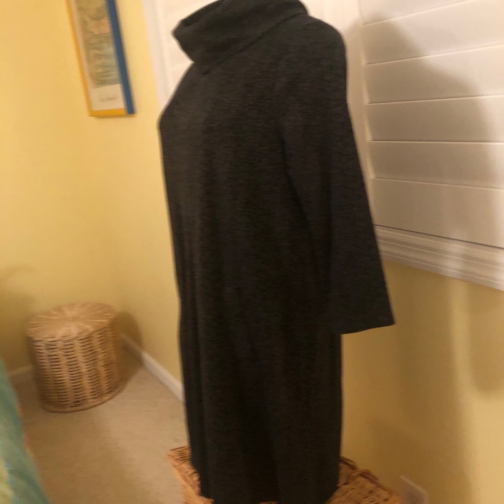 Tyler Boe 36” Dress, Size M